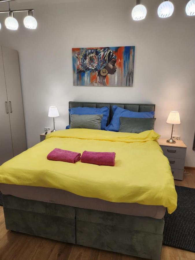 Apartman Zagreb Cca 42M2 With Free Parking Bagian luar foto