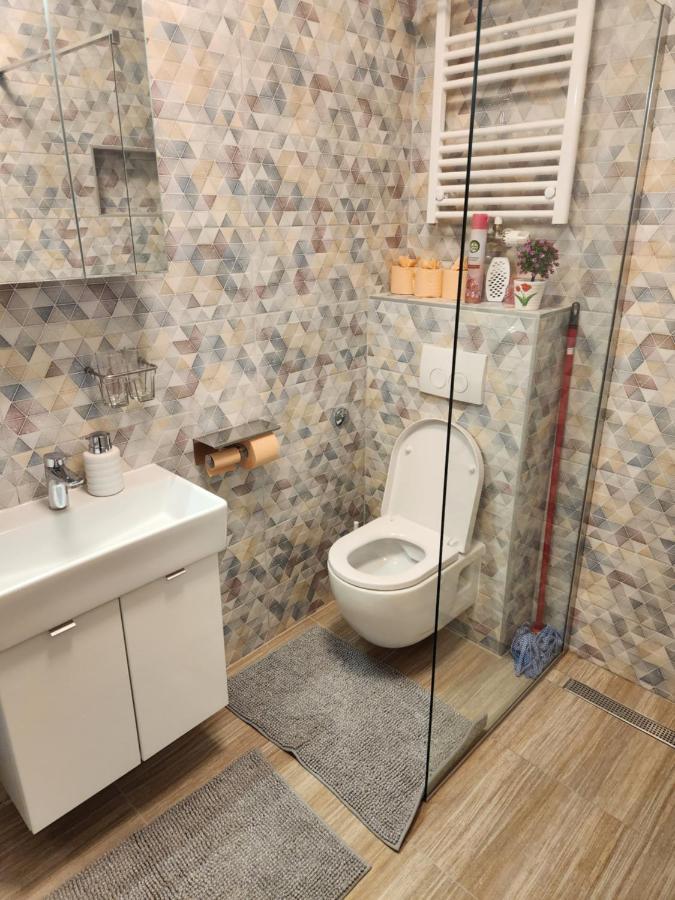 Apartman Zagreb Cca 42M2 With Free Parking Bagian luar foto